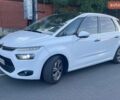 Білий Сітроен С4 Пікассо, об'ємом двигуна 1.6 л та пробігом 260 тис. км за 11000 $, фото 1 на Automoto.ua