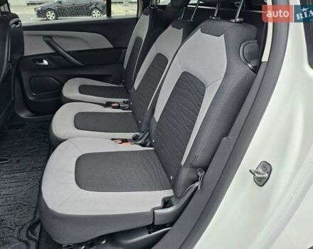 Белый Ситроен С4 Пикассо, объемом двигателя 1.56 л и пробегом 119 тыс. км за 12600 $, фото 14 на Automoto.ua