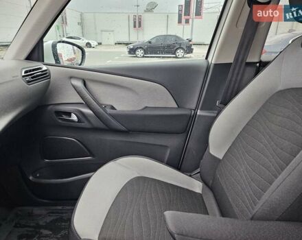 Белый Ситроен С4 Пикассо, объемом двигателя 1.56 л и пробегом 119 тыс. км за 12600 $, фото 24 на Automoto.ua