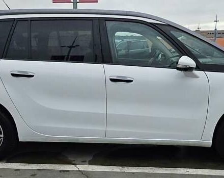 Белый Ситроен С4 Пикассо, объемом двигателя 1.56 л и пробегом 119 тыс. км за 12600 $, фото 5 на Automoto.ua