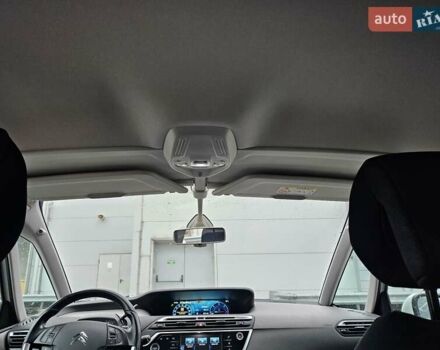 Белый Ситроен С4 Пикассо, объемом двигателя 1.56 л и пробегом 119 тыс. км за 12600 $, фото 22 на Automoto.ua