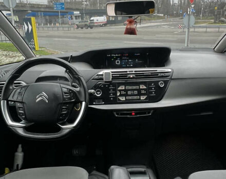 Белый Ситроен С4 Пикассо, объемом двигателя 1.56 л и пробегом 345 тыс. км за 9200 $, фото 9 на Automoto.ua