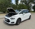 Белый Ситроен С4 Пикассо, объемом двигателя 1.6 л и пробегом 220 тыс. км за 10700 $, фото 1 на Automoto.ua