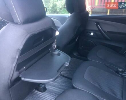 Сітроен С4 Пікассо 2016 у Хмельницькому на Automoto.ua Білий Сітроен С4 Пікассо, об'ємом двигуна 1.56 л та пробігом 154 тис. км за 10599 $, фото 14 на Automoto.ua