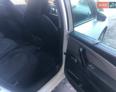 Сітроен С4 Пікассо 2016 у Хмельницькому на Automoto.ua Білий Сітроен С4 Пікассо, об'ємом двигуна 1.56 л та пробігом 154 тис. км за 10599 $, фото 24 на Automoto.ua