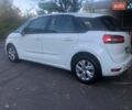 Сітроен С4 Пікассо 2016 у Хмельницькому на Automoto.ua Білий Сітроен С4 Пікассо, об'ємом двигуна 1.56 л та пробігом 154 тис. км за 10599 $, фото 32 на Automoto.ua