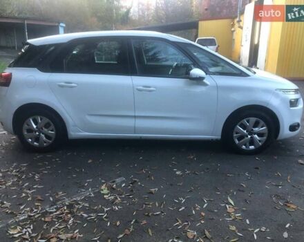 Сітроен С4 Пікассо 2016 у Хмельницькому на Automoto.ua Білий Сітроен С4 Пікассо, об'ємом двигуна 1.56 л та пробігом 154 тис. км за 10599 $, фото 29 на Automoto.ua