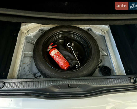 Белый Ситроен С4 Пикассо, объемом двигателя 1.6 л и пробегом 243 тыс. км за 10999 $, фото 14 на Automoto.ua