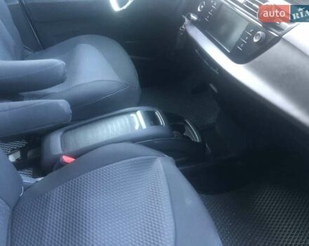 Сітроен С4 Пікассо 2016 у Хмельницькому на Automoto.ua Білий Сітроен С4 Пікассо, об'ємом двигуна 1.56 л та пробігом 154 тис. км за 10599 $, фото 25 на Automoto.ua