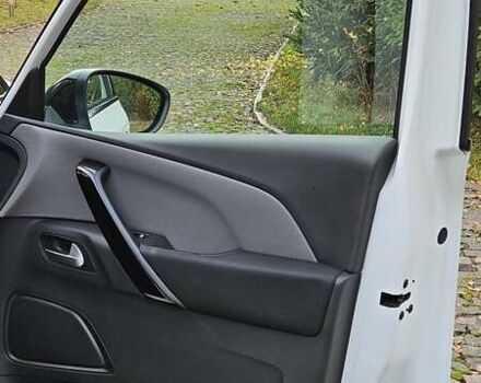 Белый Ситроен С4 Пикассо, объемом двигателя 1.6 л и пробегом 235 тыс. км за 13790 $, фото 39 на Automoto.ua