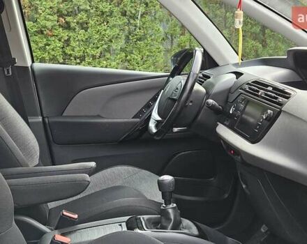 Белый Ситроен С4 Пикассо, объемом двигателя 1.6 л и пробегом 235 тыс. км за 13790 $, фото 1 на Automoto.ua