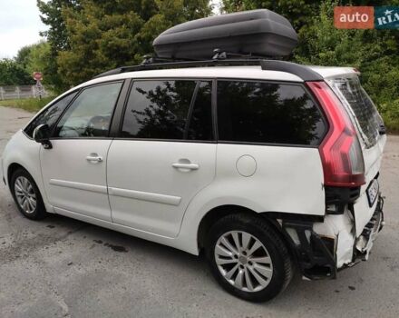 Белый Ситроен С4 Пикассо, объемом двигателя 2 л и пробегом 251 тыс. км за 3950 $, фото 7 на Automoto.ua