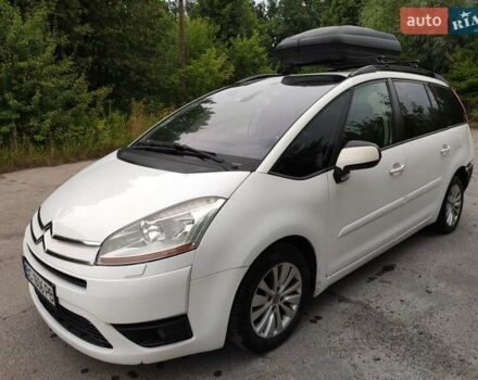 Белый Ситроен С4 Пикассо, объемом двигателя 2 л и пробегом 251 тыс. км за 3950 $, фото 3 на Automoto.ua