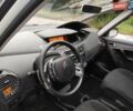 Белый Ситроен С4 Пикассо, объемом двигателя 2 л и пробегом 250 тыс. км за 4200 $, фото 3 на Automoto.ua