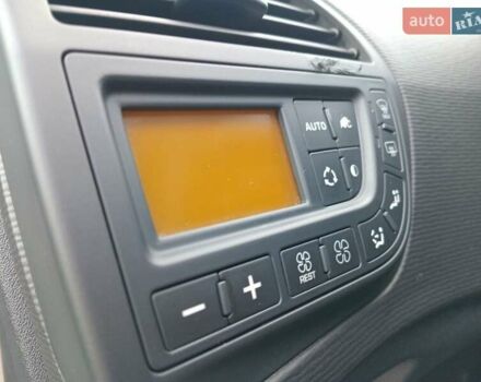 Білий Сітроен С4 Пікассо, об'ємом двигуна 1.6 л та пробігом 194 тис. км за 7890 $, фото 25 на Automoto.ua