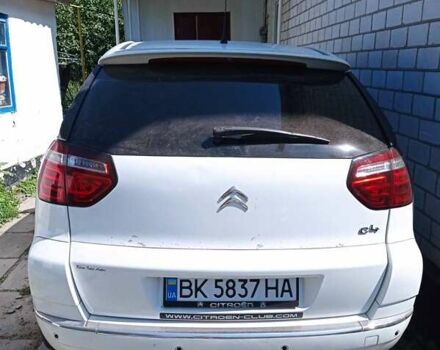 Ситроен С4 Пикассо 2012 в Казатине на Automoto.ua Белый Ситроен С4 Пикассо, объемом двигателя 1.6 л и пробегом 234 тыс. км за 6700 $, фото 4 на Automoto.ua