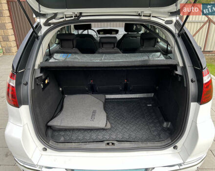 Белый Ситроен С4 Пикассо, объемом двигателя 1.6 л и пробегом 194 тыс. км за 7300 $, фото 40 на Automoto.ua