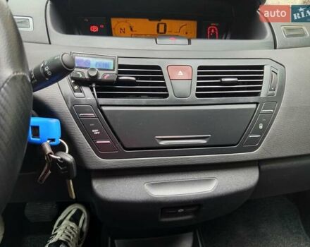 Белый Ситроен С4 Пикассо, объемом двигателя 1.56 л и пробегом 239 тыс. км за 6600 $, фото 29 на Automoto.ua