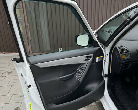 Белый Ситроен С4 Пикассо, объемом двигателя 1.6 л и пробегом 194 тыс. км за 7300 $, фото 10 на Automoto.ua