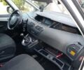 Белый Ситроен С4 Пикассо, объемом двигателя 2 л и пробегом 320 тыс. км за 5500 $, фото 4 на Automoto.ua