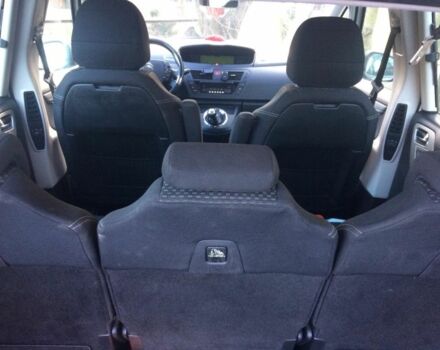 Білий Сітроен С4 Пікассо, об'ємом двигуна 1.6 л та пробігом 220 тис. км за 6900 $, фото 7 на Automoto.ua