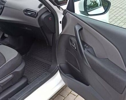 Белый Ситроен С4 Пикассо, объемом двигателя 1.56 л и пробегом 298 тыс. км за 9500 $, фото 11 на Automoto.ua