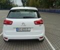 Белый Ситроен С4 Пикассо, объемом двигателя 1.56 л и пробегом 298 тыс. км за 9500 $, фото 5 на Automoto.ua