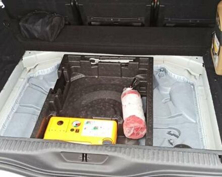 Белый Ситроен С4 Пикассо, объемом двигателя 1.56 л и пробегом 298 тыс. км за 9500 $, фото 9 на Automoto.ua