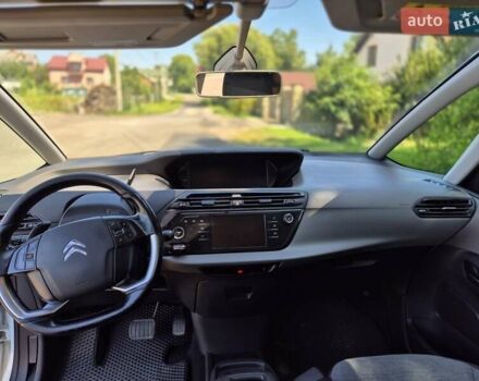 Белый Ситроен С4 Пикассо, объемом двигателя 1.6 л и пробегом 285 тыс. км за 12000 $, фото 17 на Automoto.ua