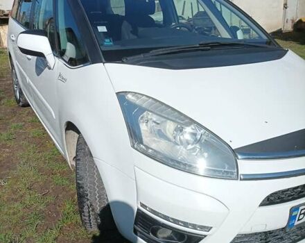 Белый Ситроен С4 Пикассо, объемом двигателя 1.56 л и пробегом 245 тыс. км за 7000 $, фото 1 на Automoto.ua