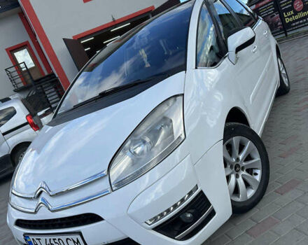 Ситроен С4 Пикассо 2012 в Городенке на Automoto.ua Белый Ситроен С4 Пикассо, объемом двигателя 1.56 л и пробегом 260 тыс. км за 6500 $, фото 1 на Automoto.ua