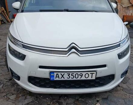 Белый Ситроен С4 Пикассо, объемом двигателя 2 л и пробегом 257 тыс. км за 11900 $, фото 1 на Automoto.ua
