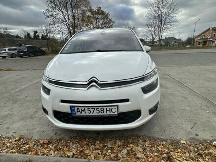 Сітроен С4 Пікассо 2013 у Житомирі на Automoto.ua Білий Сітроен С4 Пікассо, об'ємом двигуна 1.56 л та пробігом 286 тис. км за 8300 $, фото 1 на Automoto.ua