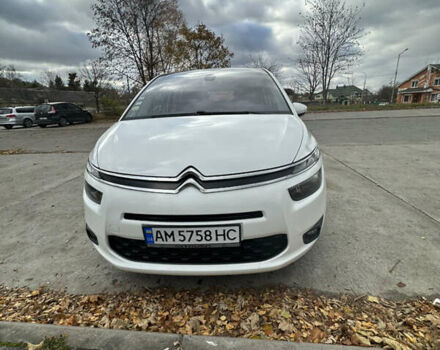 Ситроен С4 Пикассо 2013 в Житомире на Automoto.ua Белый Ситроен С4 Пикассо, объемом двигателя 1.56 л и пробегом 286 тыс. км за 8300 $, фото 1 на Automoto.ua