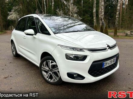 Сітроен С4 Пікассо 2014 у Дніпро (Дніпропетровську) на Automoto.ua Білий Сітроен С4 Пікассо, об'ємом двигуна 2 л та пробігом 195 тис. км за 3800 $, фото 1 на Automoto.ua