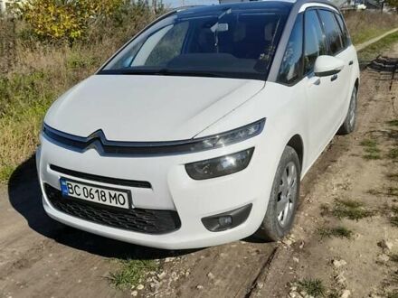 Ситроен С4 Пикассо 2015 в Тернополе на Automoto.ua Белый Ситроен С4 Пикассо, объемом двигателя 1.6 л и пробегом 208 тыс. км за 11200 $, фото 1 на Automoto.ua