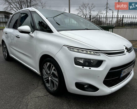 Белый Ситроен С4 Пикассо, объемом двигателя 1.56 л и пробегом 345 тыс. км за 9200 $, фото 1 на Automoto.ua