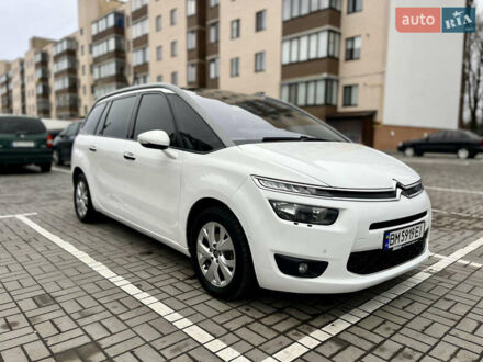 Ситроен С4 Пикассо 2015 в Хмельницком на Automoto.ua Белый Ситроен С4 Пикассо, объемом двигателя 1.56 л и пробегом 298 тыс. км за 9750 $, фото 1 на Automoto.ua