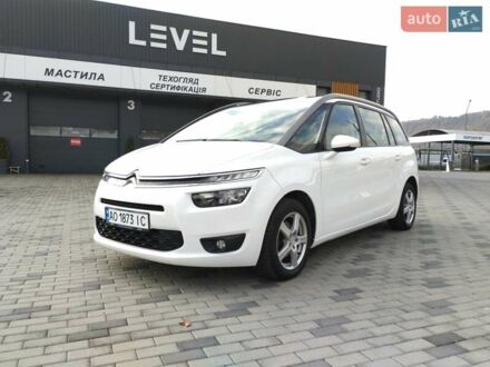 Ситроен С4 Пикассо 2015 в Хусте на Automoto.ua Белый Ситроен С4 Пикассо, объемом двигателя 1.56 л и пробегом 231 тыс. км за 12400 $, фото 1 на Automoto.ua