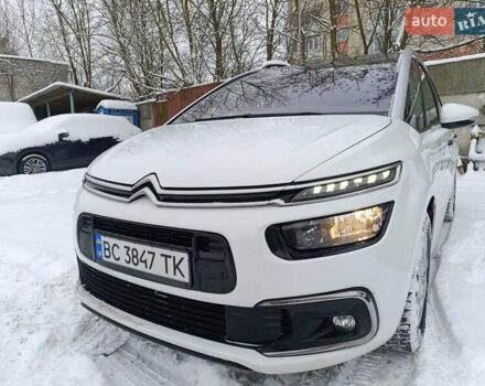 Білий Сітроен С4 Пікассо, об'ємом двигуна 1.56 л та пробігом 175 тис. км за 14000 $, фото 1 на Automoto.ua