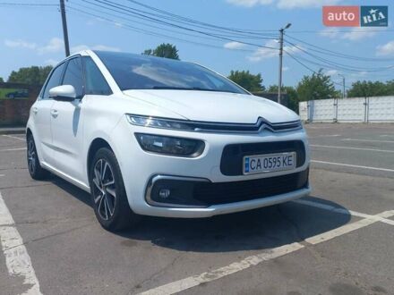 Ситроен С4 Пикассо 2017 в Черкассах на Automoto.ua Белый Ситроен С4 Пикассо, объемом двигателя 1.56 л и пробегом 275 тыс. км за 12500 $, фото 1 на Automoto.ua