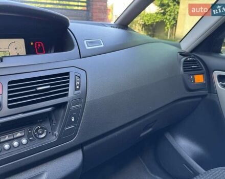 Бежевый Ситроен С4 Пикассо, объемом двигателя 1.6 л и пробегом 240 тыс. км за 4500 $, фото 31 на Automoto.ua