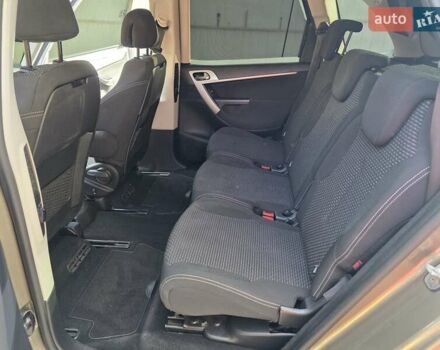 Бежевий Сітроен С4 Пікассо, об'ємом двигуна 1.6 л та пробігом 240 тис. км за 4500 $, фото 58 на Automoto.ua