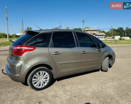 Бежевый Ситроен С4 Пикассо, объемом двигателя 1.6 л и пробегом 240 тыс. км за 4500 $, фото 15 на Automoto.ua