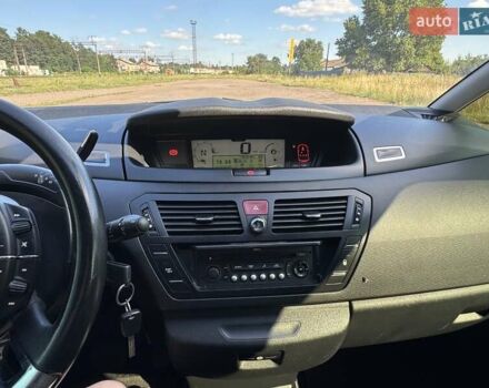 Бежевый Ситроен С4 Пикассо, объемом двигателя 1.6 л и пробегом 240 тыс. км за 4500 $, фото 1 на Automoto.ua