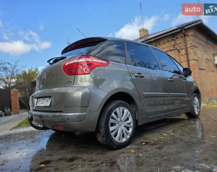 Ситроен С4 Пикассо 2009 в Бердичеве на Automoto.ua Бежевый Ситроен С4 Пикассо, объемом двигателя 1.6 л и пробегом 240 тыс. км за 3999 $, фото 32 на Automoto.ua