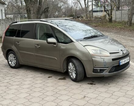 Бежевий Сітроен С4 Пікассо, об'ємом двигуна 1.6 л та пробігом 260 тис. км за 5000 $, фото 2 на Automoto.ua