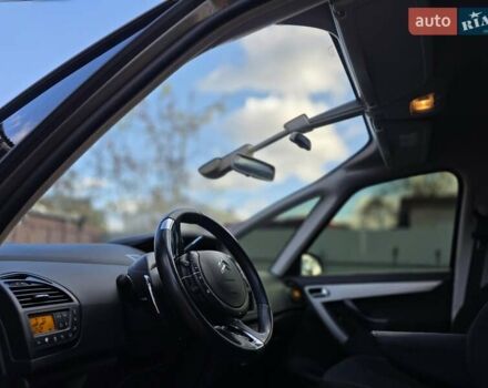 Бежевий Сітроен С4 Пікассо, об'ємом двигуна 1.6 л та пробігом 240 тис. км за 4500 $, фото 11 на Automoto.ua