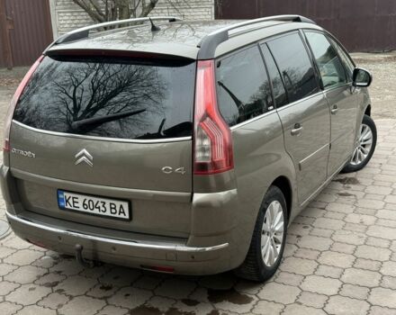 Бежевий Сітроен С4 Пікассо, об'ємом двигуна 1.6 л та пробігом 260 тис. км за 5000 $, фото 4 на Automoto.ua