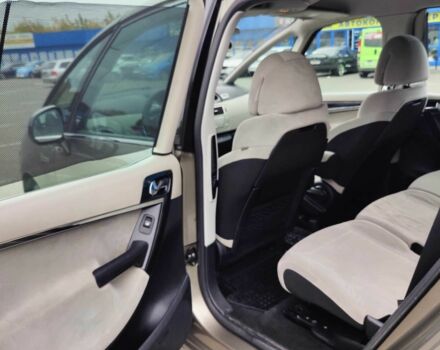 Бежевый Ситроен С4 Пикассо, объемом двигателя 1.6 л и пробегом 208 тыс. км за 5525 $, фото 6 на Automoto.ua